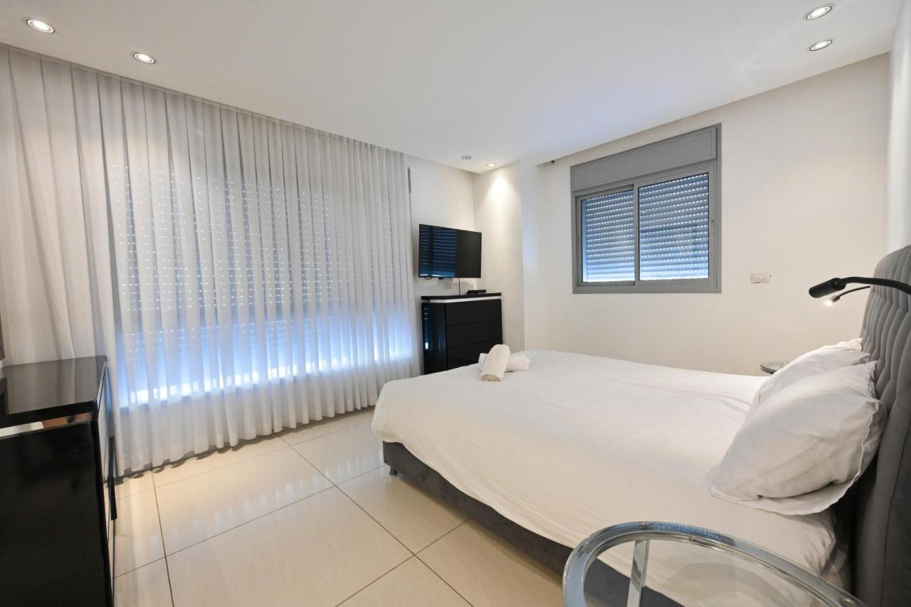 Villa The White Lotus Eilat Esterno foto